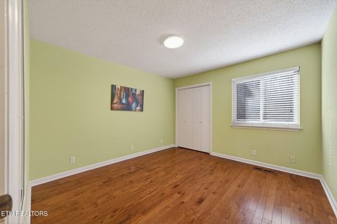 Tiny photo for 350 Lake Catherine Circle, Crossville, TN 38558 (MLS # 1327687)