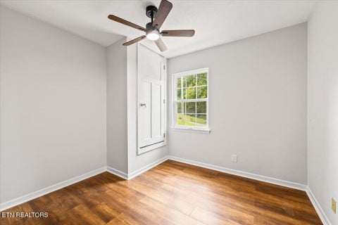 Tiny photo for 403 Foley Hill Rd, Clinton, TN 37716 (MLS # 1355064)