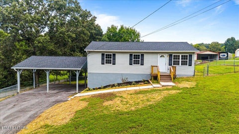 Tiny photo for 403 Foley Hill Rd, Clinton, TN 37716 (MLS # 1355064)