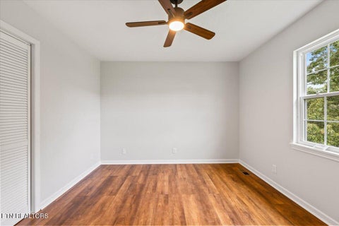 Tiny photo for 403 Foley Hill Rd, Clinton, TN 37716 (MLS # 1355064)