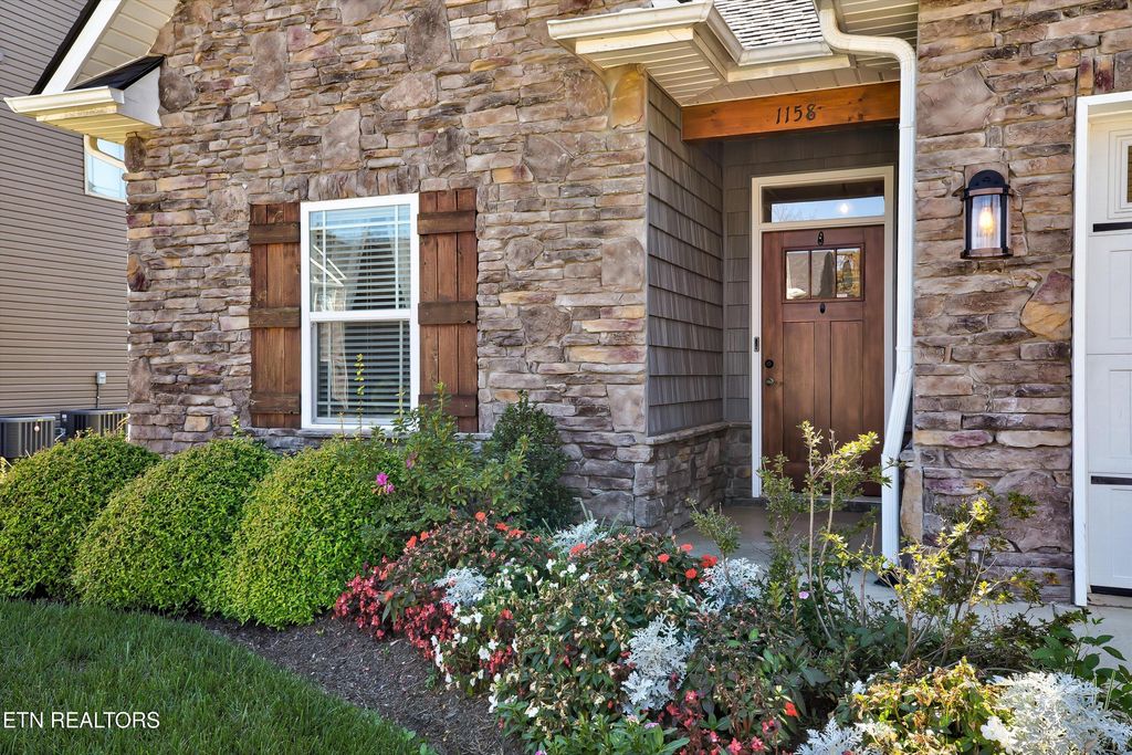 Photo of 1158 Aspen Glen Drive, Alcoa, TN 37701 (MLS # 1280530)