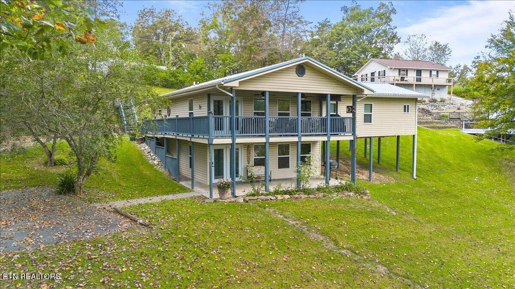 Photo of 398 Perry Smith Lane, Caryville, TN 37714 (MLS # 1315895)