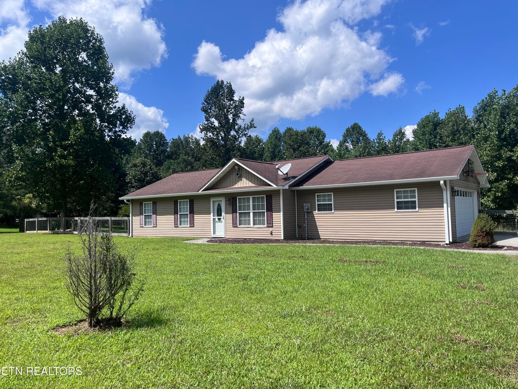 Photo of 29 Mount Vernal Rd, Rockwood, TN 37854 (MLS # 1352840)