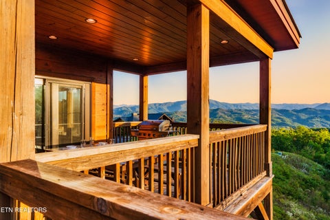 Tiny photo for 2920 Misty Bluff Tr, Sevierville, TN 37862 (MLS # 1359764)