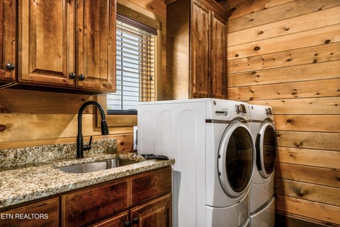 Tiny photo for 2920 Misty Bluff Tr, Sevierville, TN 37862 (MLS # 1359764)