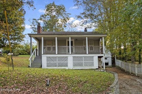 Photo of 711 Sharp St, Clinton, TN 37716 (MLS # 1317395)