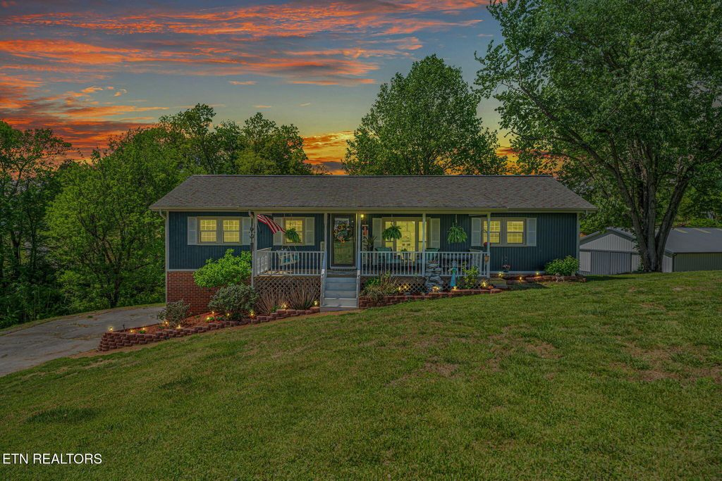 Photo of 7809 Griffith Rd, Knoxville, TN 37938 (MLS # 1337234)