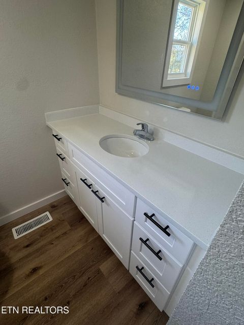 Tiny photo for 263 County Road 500, Englewood, TN 37329 (MLS # 1324678)