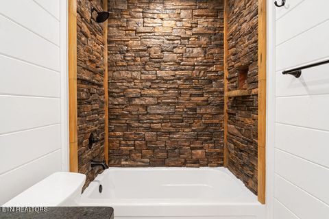 Tiny photo for 231 Sunset Boulevard Blvd, White Pine, TN 37890 (MLS # 1323322)