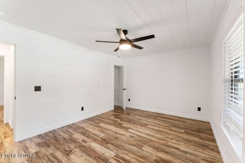 Tiny photo for 231 Sunset Boulevard Blvd, White Pine, TN 37890 (MLS # 1323322)