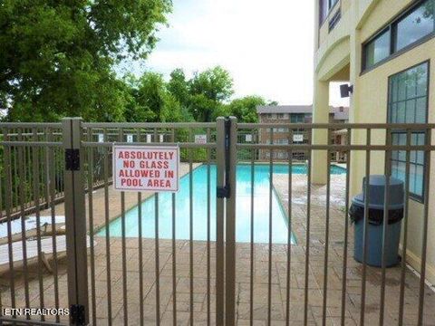 Tiny photo for 1700 Clinch Ave #307, Knoxville, TN 37916 (MLS # 1331188)