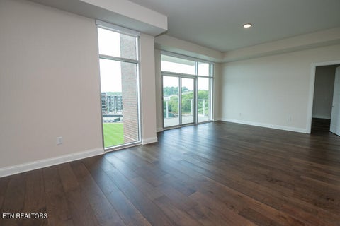 Tiny photo for 122 Stadium Way #516, Knoxville, TN 37915 (MLS # 1324355)