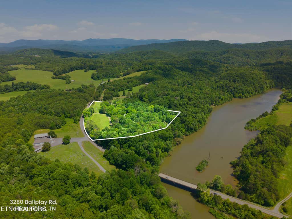 Photo of 3280 Ballplay Rd, Madisonville, TN 37354 (MLS # 1345436)