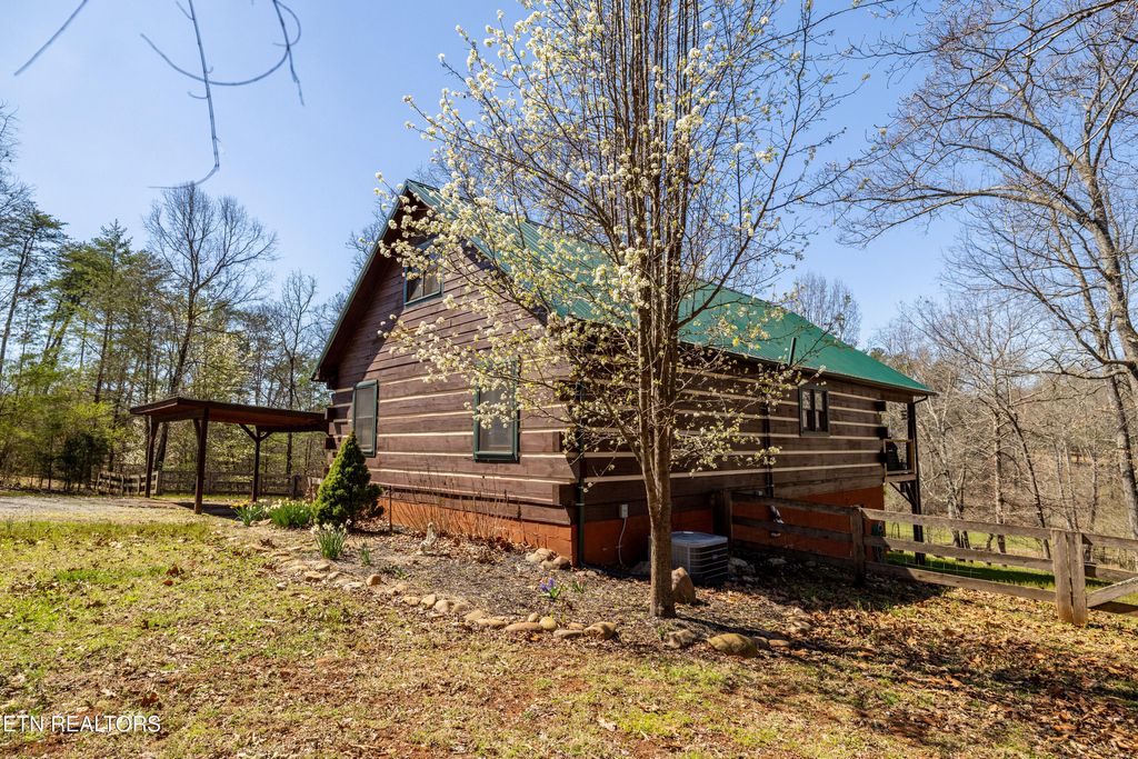 Photo of 822 Marble Lane, Greenback, TN 37742 (MLS # 1306820)