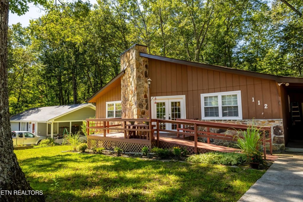 Photo of 112 Jasper Drive, Crossville, TN 38558 (MLS # 1310888)