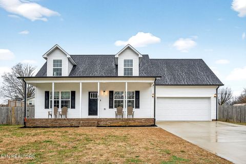 Photo of 217 Peach St, Baxter, TN 38544 (MLS # 1325794)