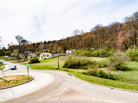 Tiny photo for 4335 NE Valley View Drive, Knoxville, TN 37917 (MLS # 1332954)