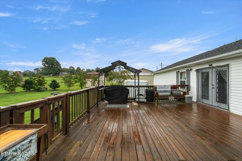 Tiny photo for 312 Economy Circle, Dandridge, TN 37725 (MLS # 1328351)