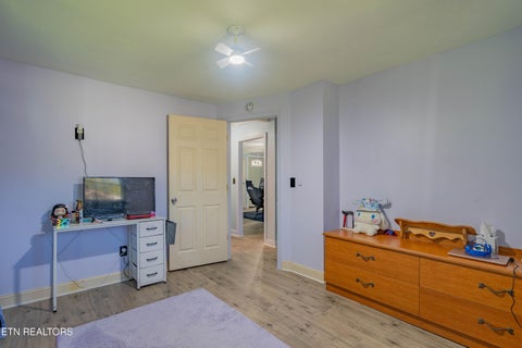 Tiny photo for 620 Hillcrest Drive, Crossville, TN 38555 (MLS # 1357580)