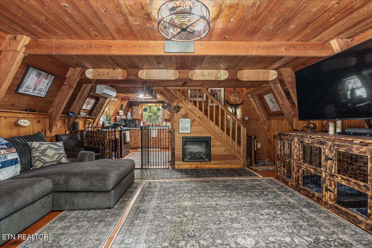 105 Payne Mountain Rd