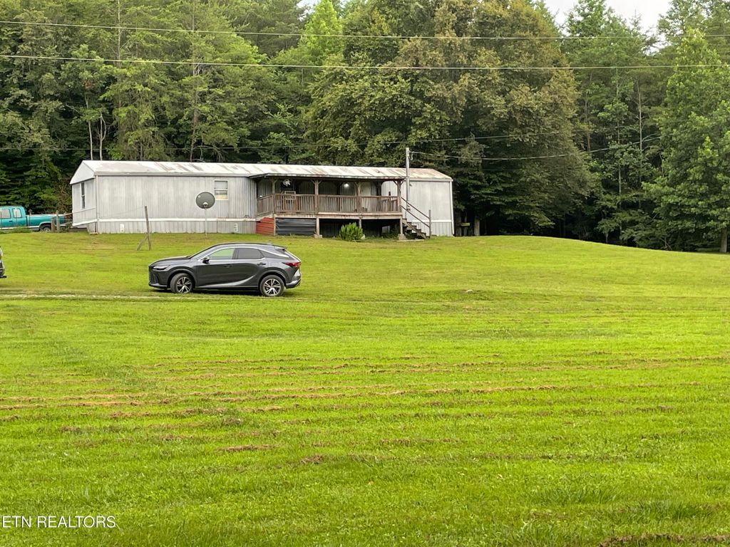 Photo of 1602 Belltown Rd, Tellico Plains, TN 37385 (MLS # 1306756)