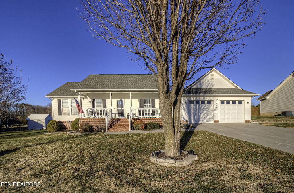 Photo of 729 Rocky Springs Rd, Madisonville, TN 37354 (MLS # 1287519)
