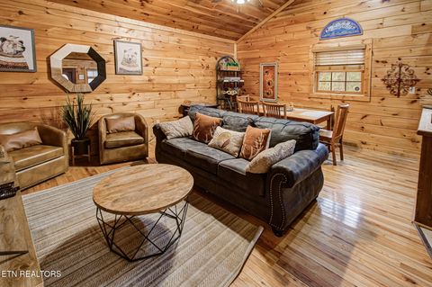 Tiny photo for 3049 Patty View Way, Sevierville, TN 37862 (MLS # 1324621)