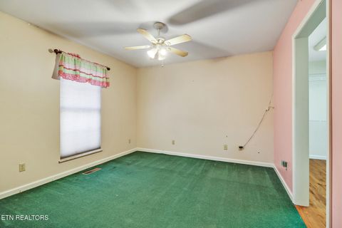 Tiny photo for 233 Redmon Rd, Wartburg, TN 37887 (MLS # 1324227)