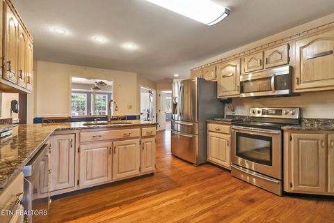 Tiny photo for 233 Redmon Rd, Wartburg, TN 37887 (MLS # 1324227)