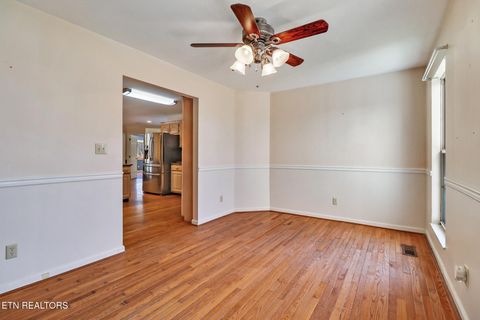 Tiny photo for 233 Redmon Rd, Wartburg, TN 37887 (MLS # 1324227)