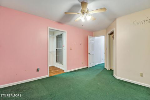 Tiny photo for 233 Redmon Rd, Wartburg, TN 37887 (MLS # 1324227)