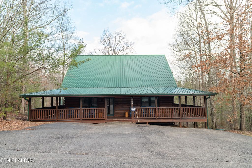 Photo of 2806 Turkey Court, Sevierville, TN 37876 (MLS # 1330462)