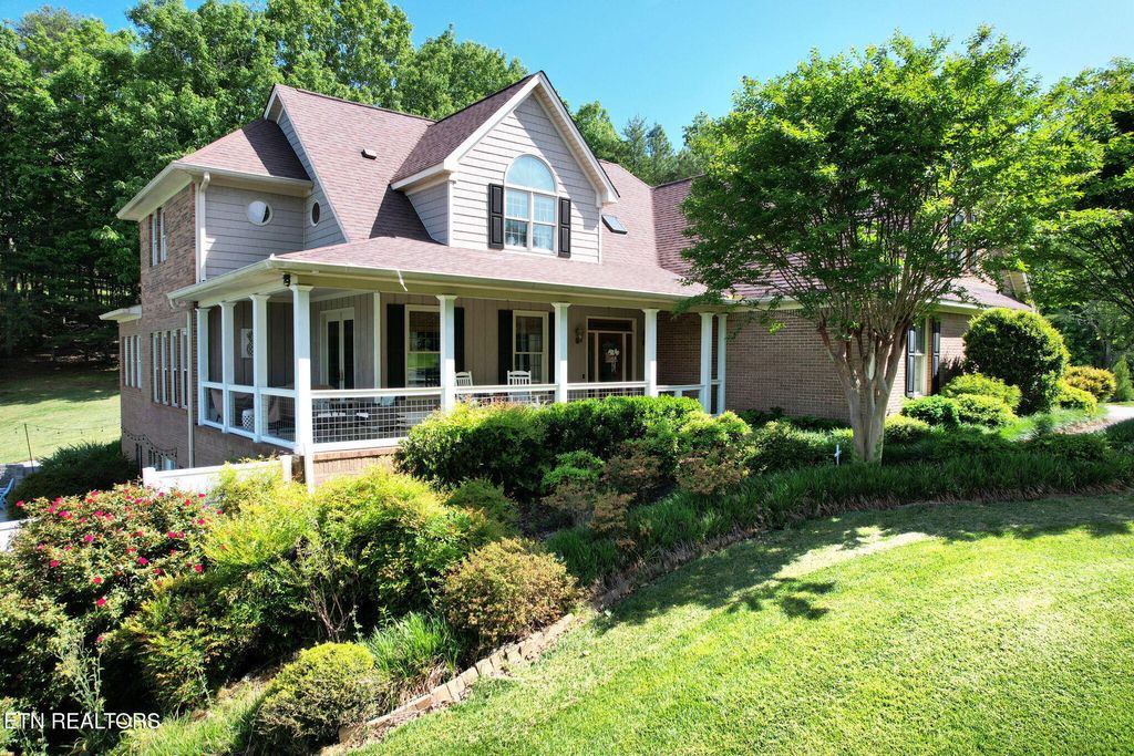 Photo of 381 NW Windcrest Place, Cleveland, TN 37312 (MLS # 1339737)