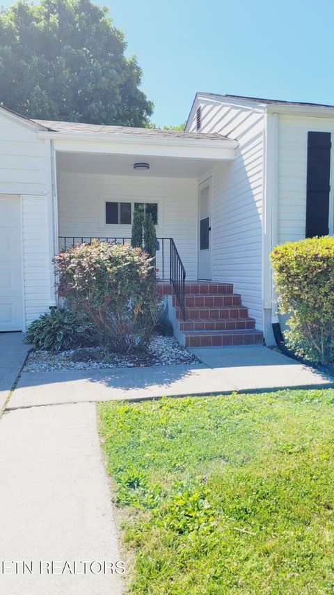 Tiny photo for 308 Naueda Drive, Knoxville, TN 37912 (MLS # 1341272)