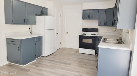 Tiny photo for 308 Naueda Drive, Knoxville, TN 37912 (MLS # 1341272)