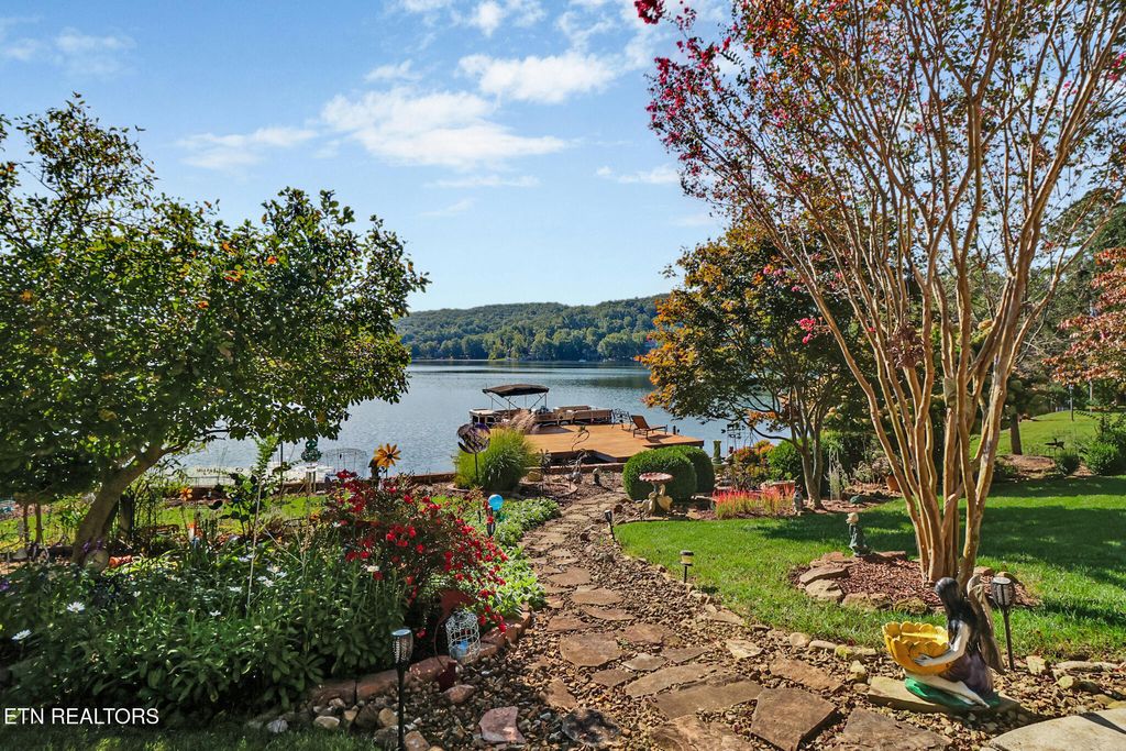 Photo of 16 Victoria Way, Fairfield Glade, TN 38558 (MLS # 1314847)
