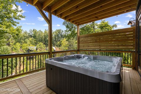 Tiny photo for 130 Jolene Way, Sevierville, TN 37876 (MLS # 1329099)