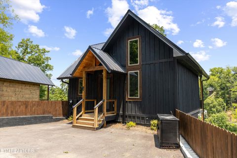 Tiny photo for 130 Jolene Way, Sevierville, TN 37876 (MLS # 1329099)