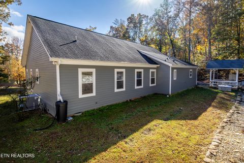 Tiny photo for 216 Peninsula Rd, Harriman, TN 37748 (MLS # 1321003)
