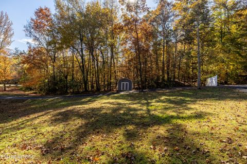Tiny photo for 216 Peninsula Rd, Harriman, TN 37748 (MLS # 1321003)