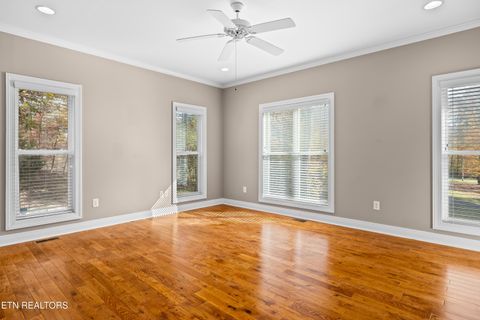 Tiny photo for 216 Peninsula Rd, Harriman, TN 37748 (MLS # 1321003)