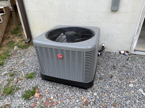 Tiny photo for 318 Lee Rd, Lancing, TN 37770 (MLS # 1338183)