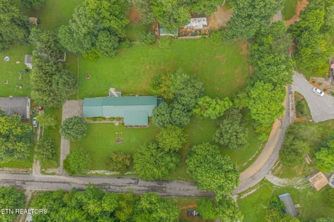 Tiny photo for 136 Holber Rd, Harriman, TN 37748 (MLS # 1348804)
