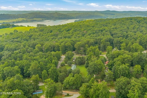 Tiny photo for 136 Holber Rd, Harriman, TN 37748 (MLS # 1348804)