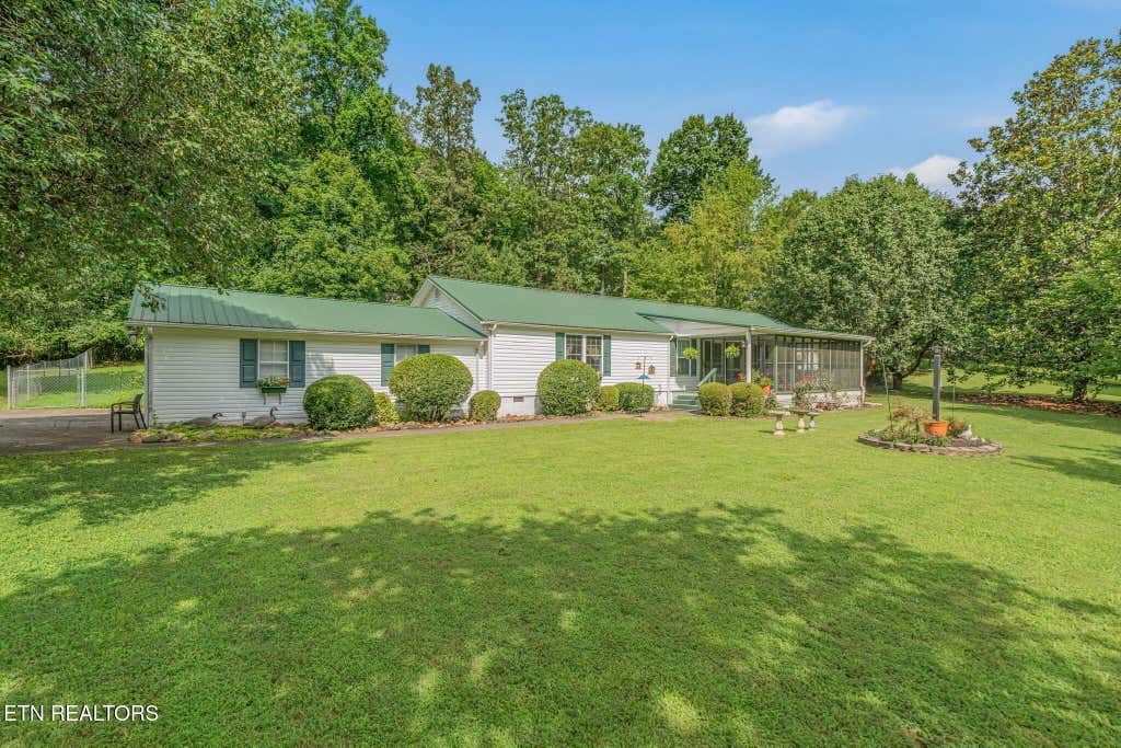 Photo of 136 Holber Rd, Harriman, TN 37748 (MLS # 1348804)