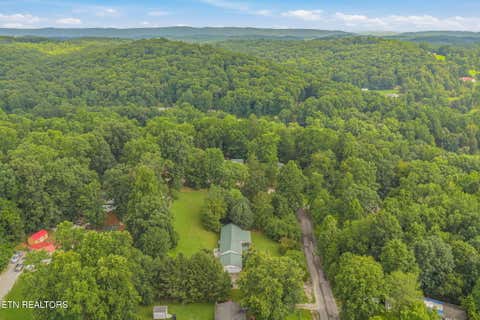 Tiny photo for 136 Holber Rd, Harriman, TN 37748 (MLS # 1348804)