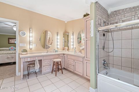 Tiny photo for 136 Holber Rd, Harriman, TN 37748 (MLS # 1348804)