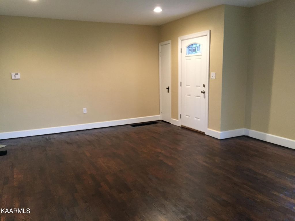 Photo of 307 Rose Ave, Alcoa, TN 37701 (MLS # 1229659)