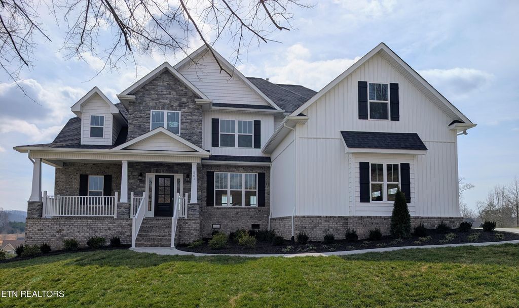 Photo of 561 Broadberry Ave #Lot 426, Oak Ridge, TN 37830 (MLS # 1324030)