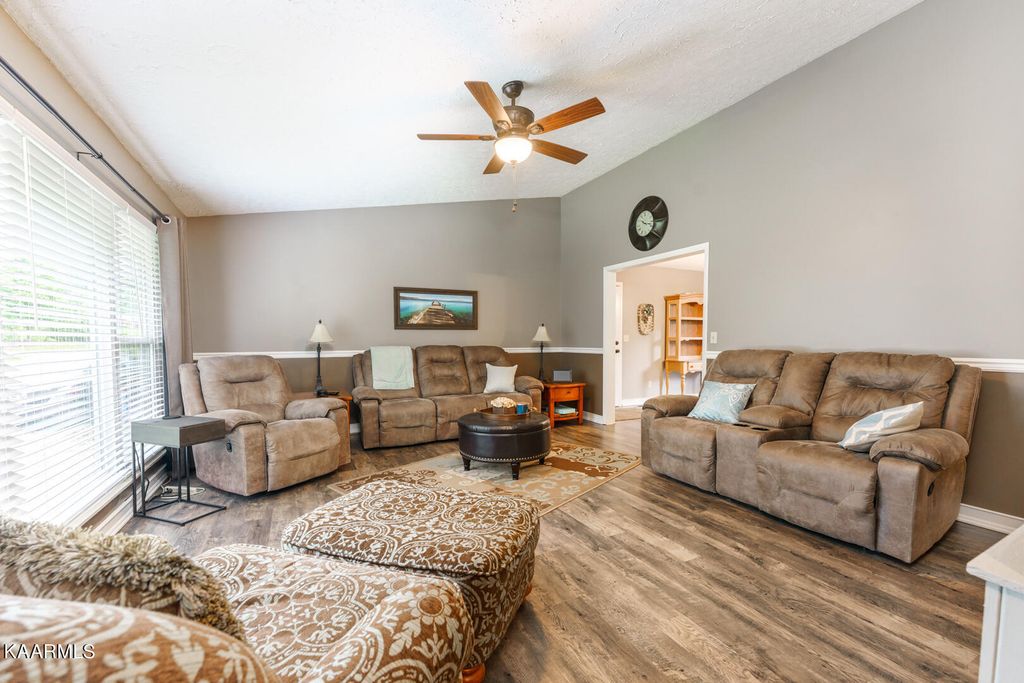 Photo of 256 Armes Chapel Rd, Wartburg, TN 37887 (MLS # 1230148)